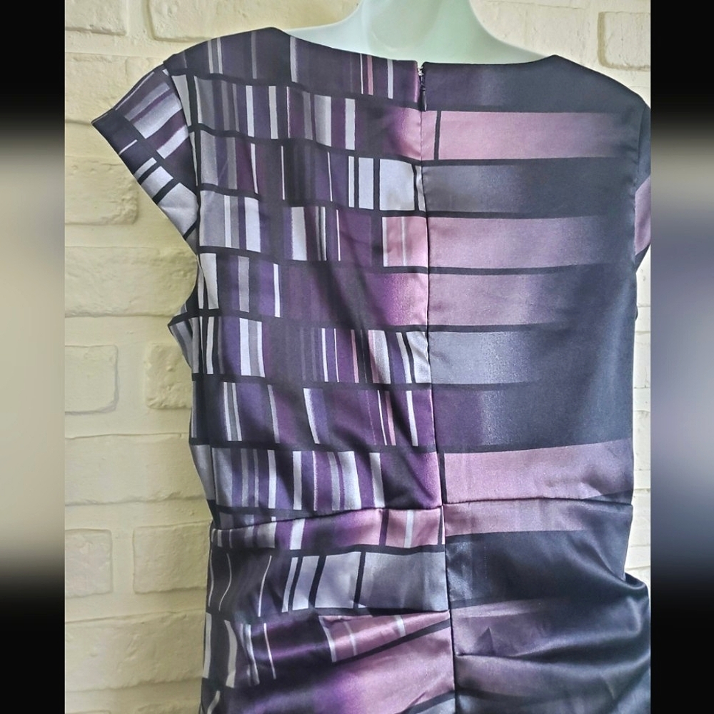 Le Chateau Stunning Cool Asymetrical Dress - Picture 8 of 15